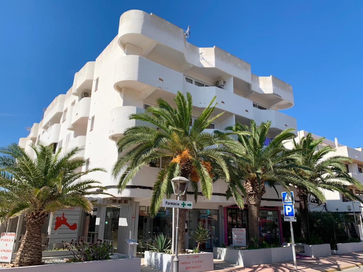Apartamentos Miranda Es Pujols Exterior photo