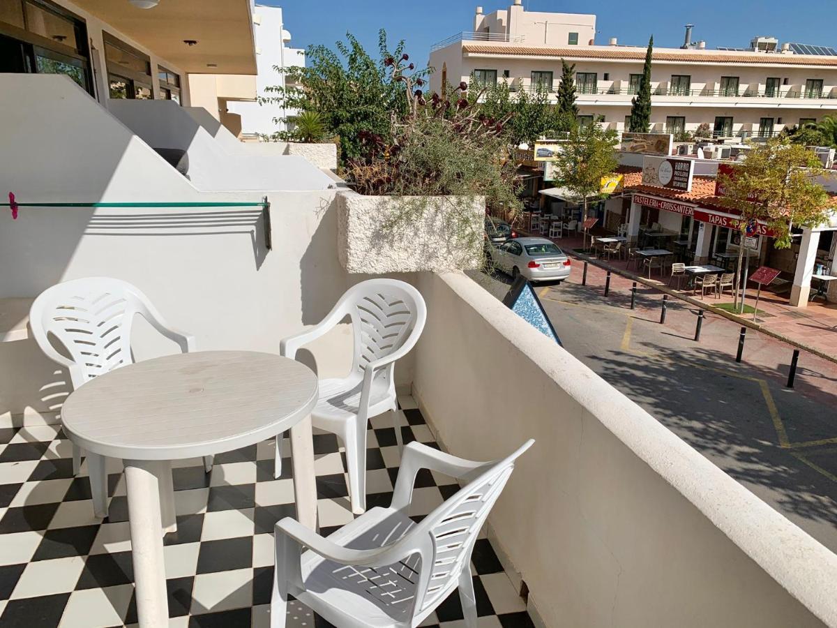 Apartamentos Miranda Es Pujols Exterior photo